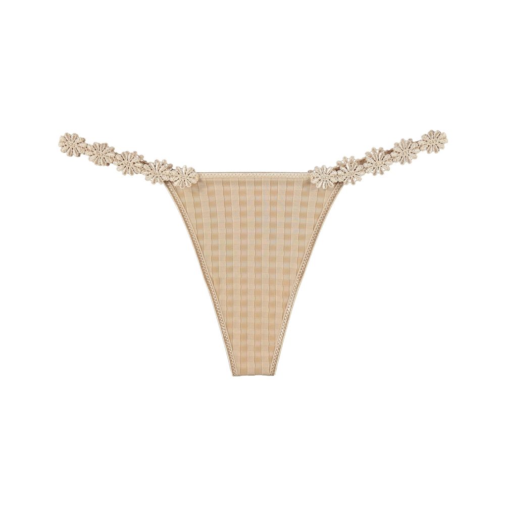 Avero String in beige