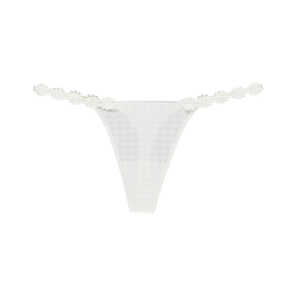 Avero String in weiss