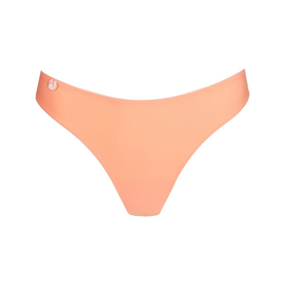 Tom String in orange
