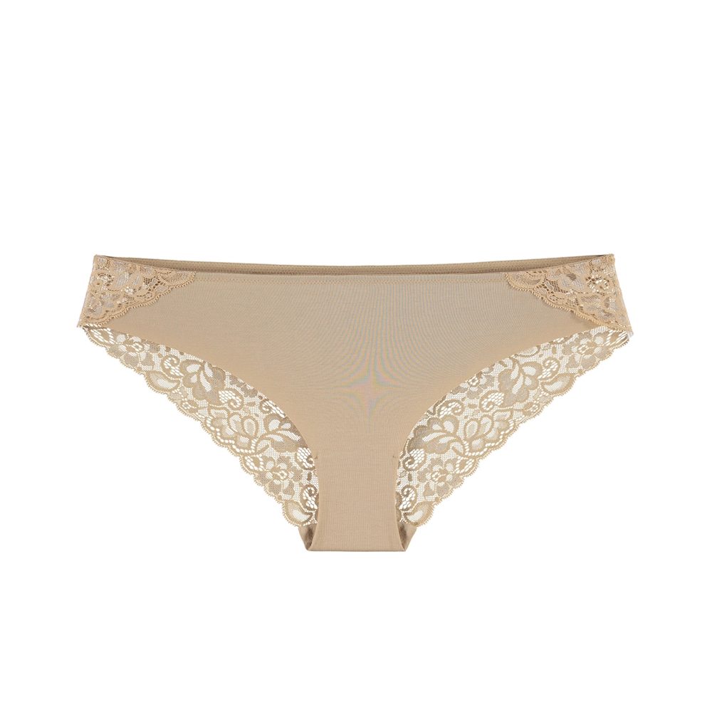 Cozy Beauty Slip in beige