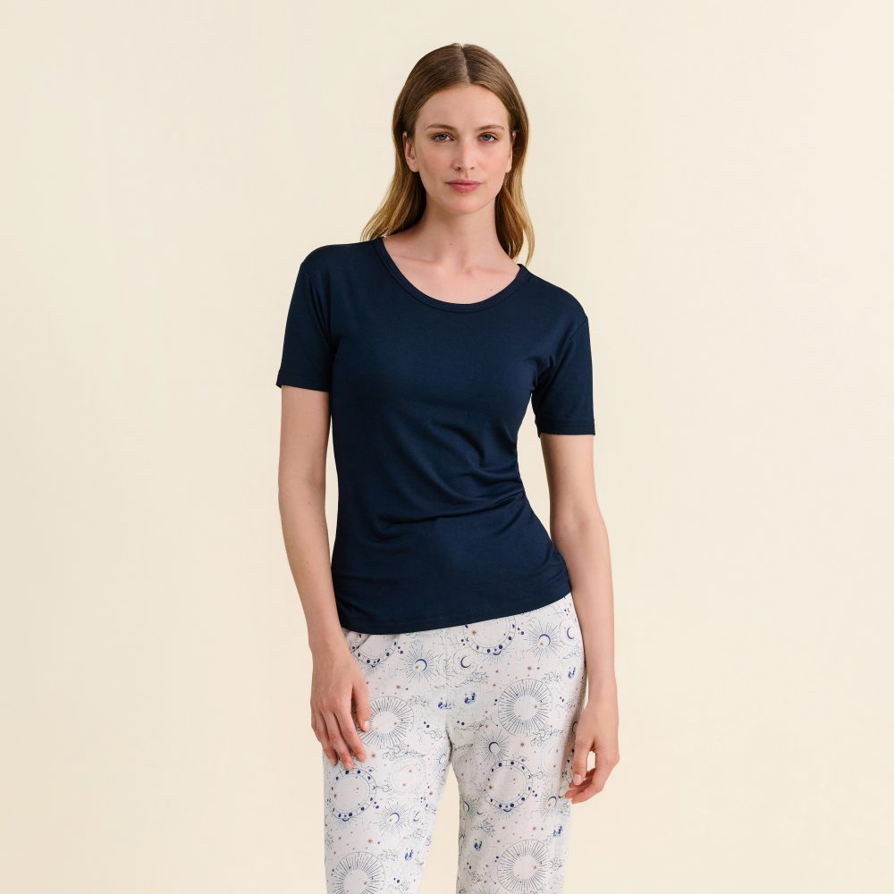 Bahira Pyjama Oberteil, kurz in blau