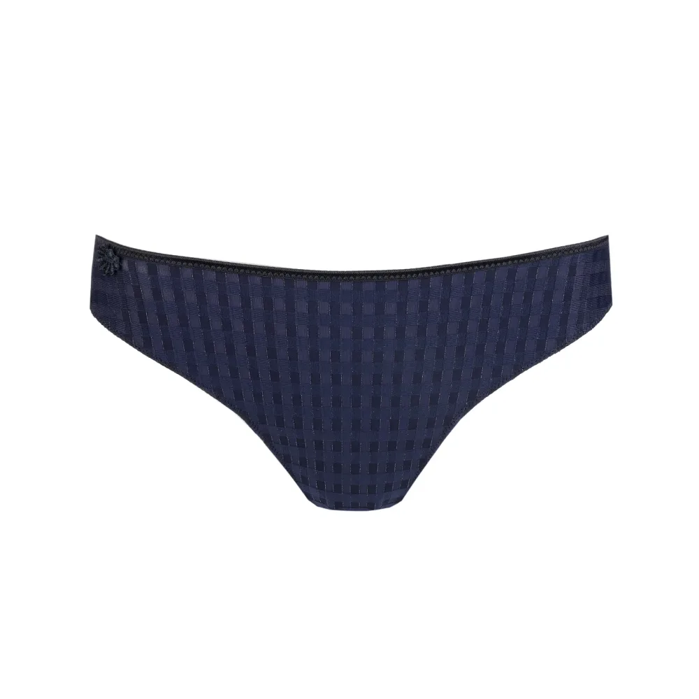 Avero Slip in blau