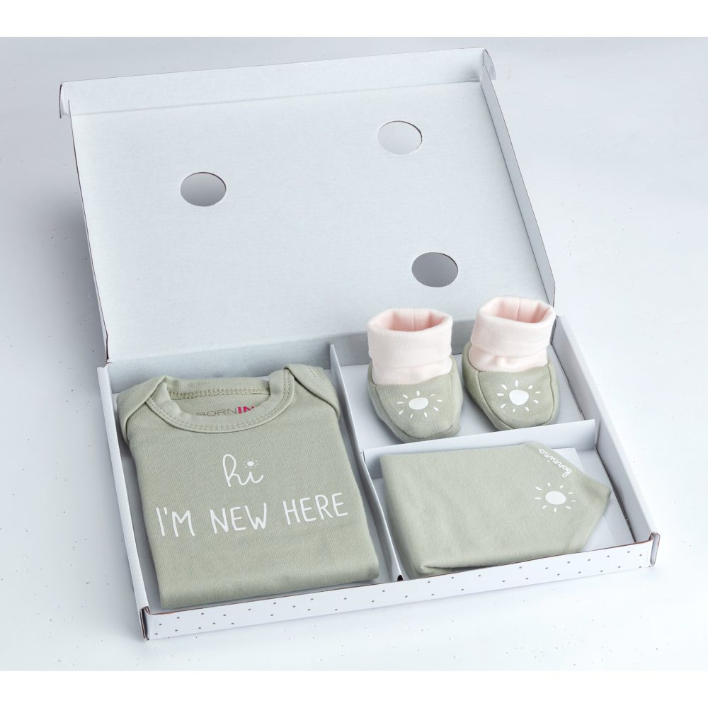 3-tlg. Geschenkset Body langarm, Schühchen und Dreieckstuch