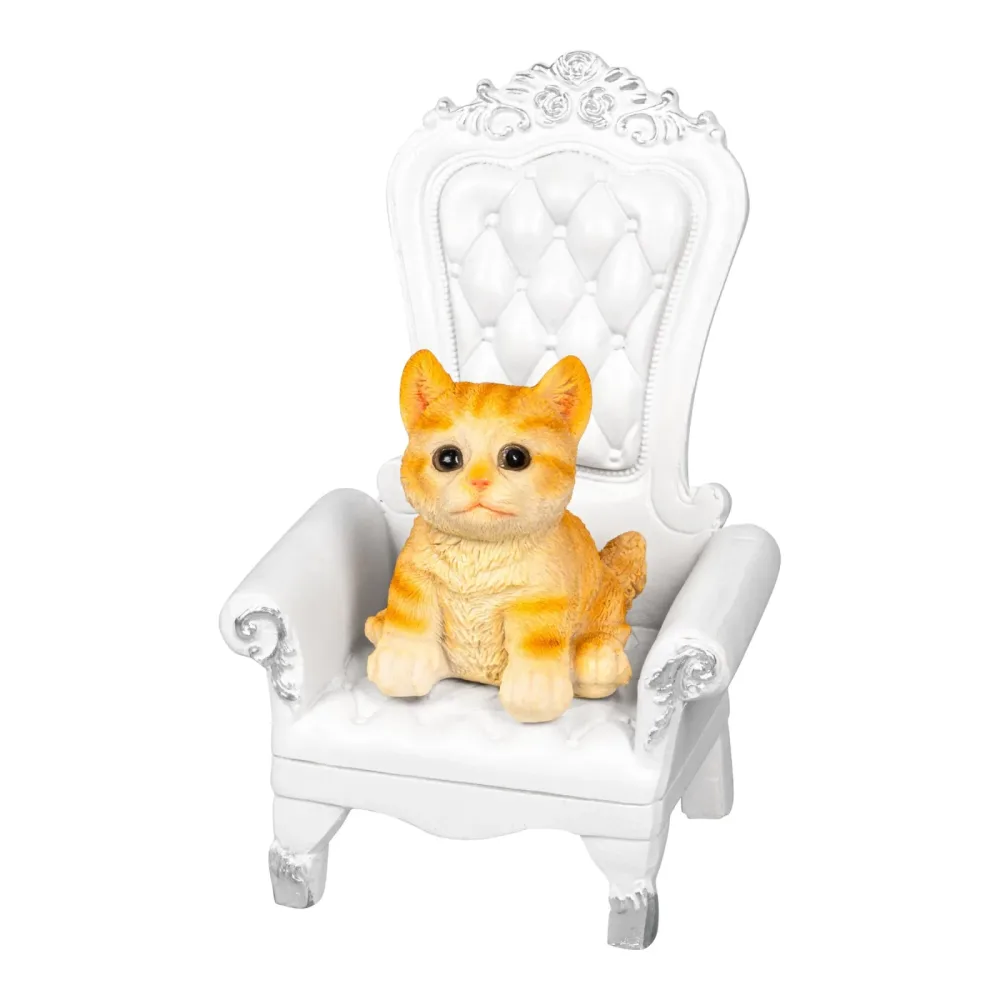 Dekofigur ?Prinzessin auf dem Throne?
