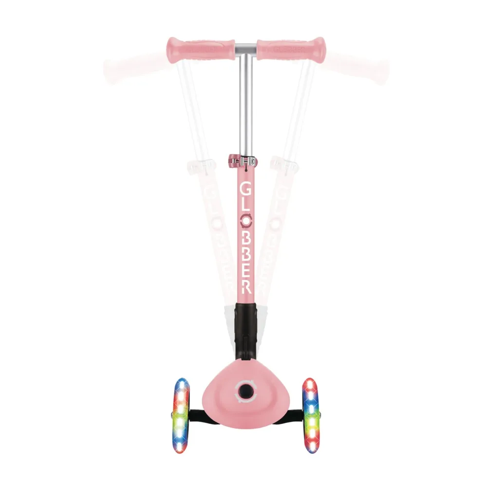 Scooter Junior mit Leuchtrollen