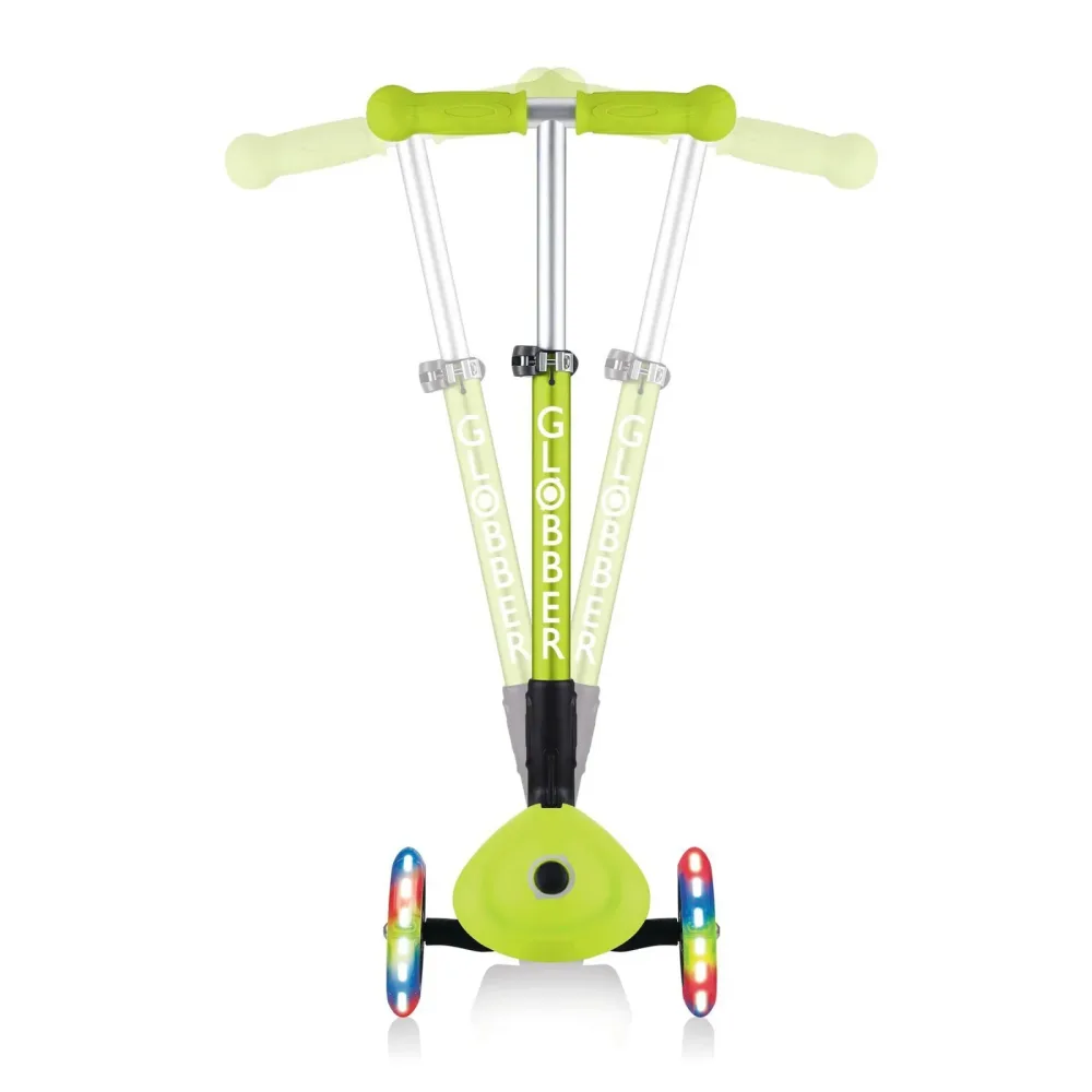 Scooter Junior mit Leuchtrollen