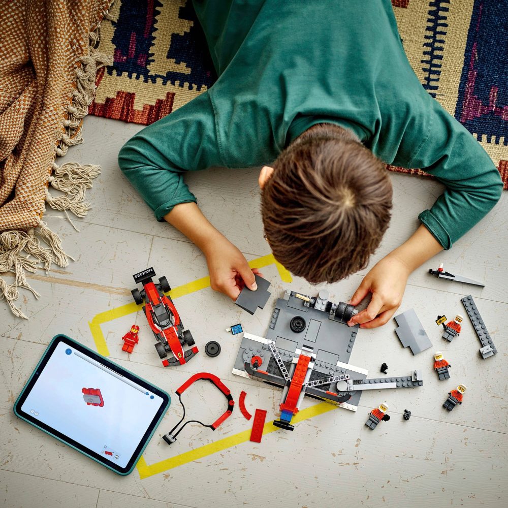 60443 City F1 Boxenstopp mit Boxencrew und Ferrari Flitzer, Konstruktionsspielzeug