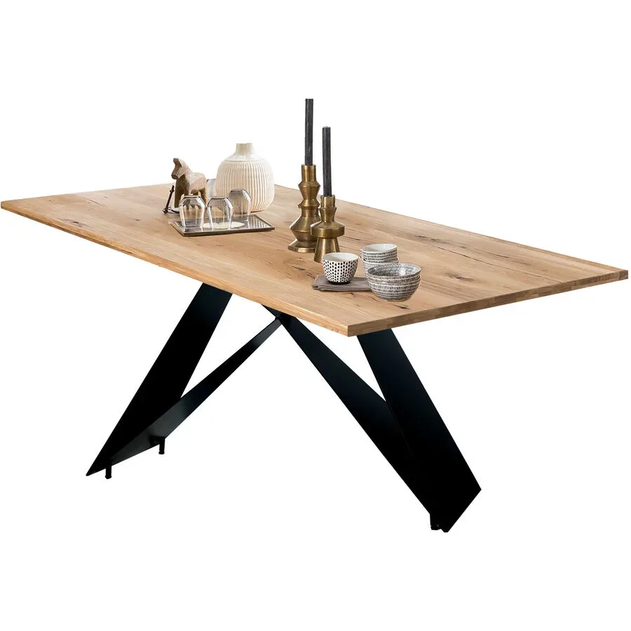 Esstisch Ruoka Schwarz Holz 180 cm - Farbe: natur/schwarz - Material: Wildeiche - Esstisch