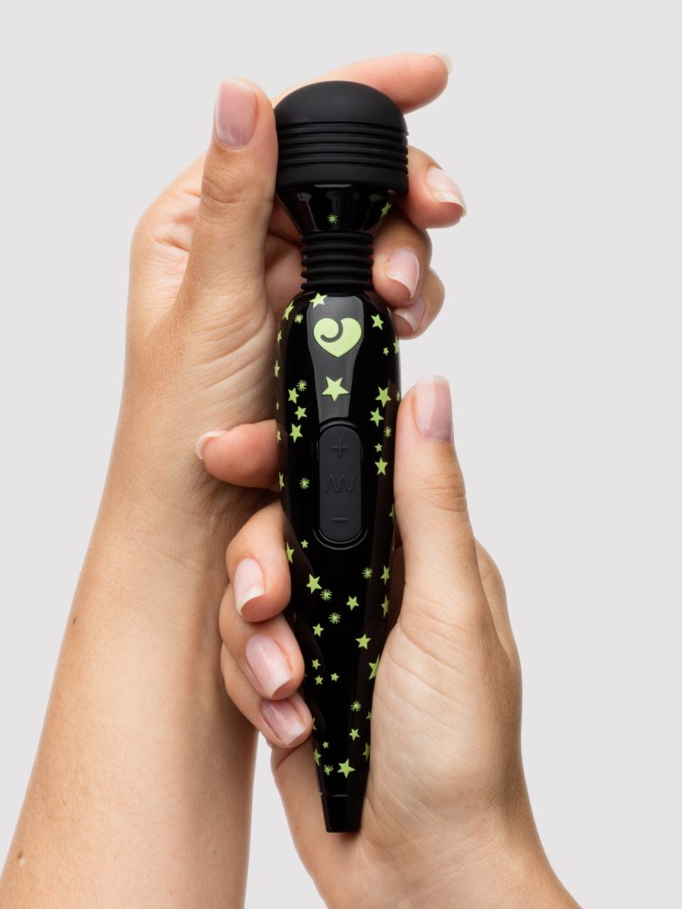 Lovehoney Glow-in-the-Dark Deluxe Mini Massage Wand Vibrator (Glow), Glow - Amorana