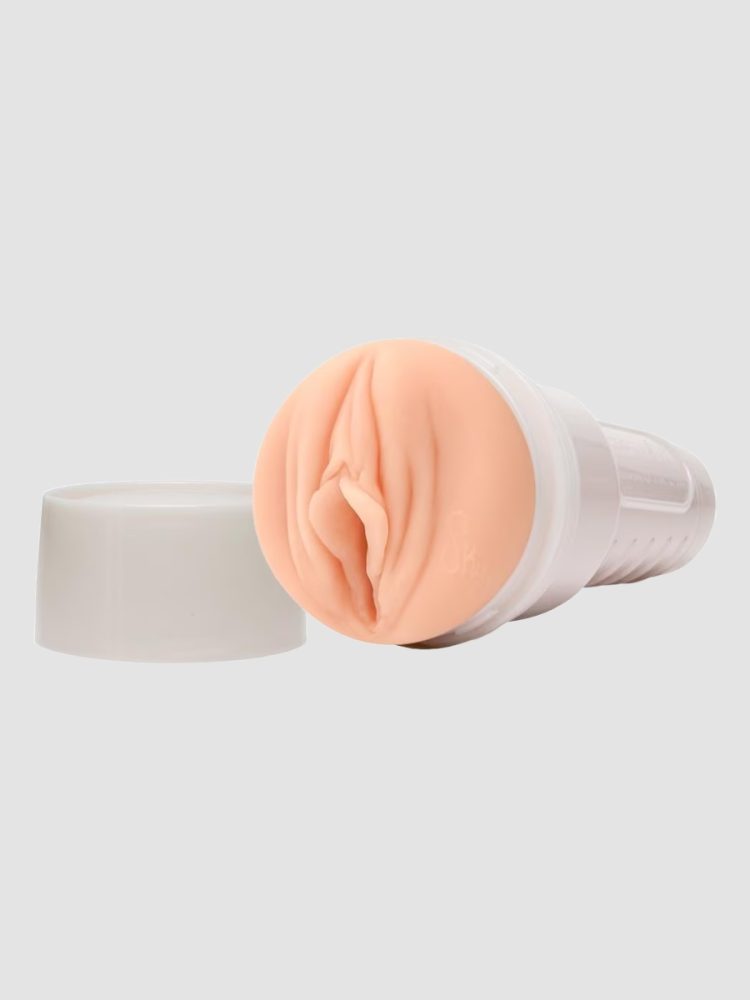 Fleshlight Sky Bri Manueller Masturbator Vaginal