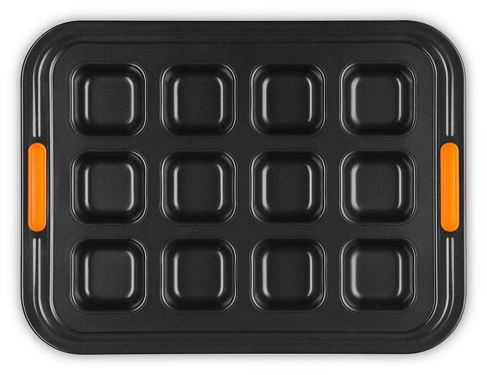Le Creuset Brownieform 12er Backform mit Antihaftbeschichtung