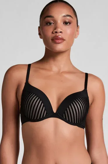 Hunkemöller Vorgeformter Push-up-Bügel-BH Pia Schwarz