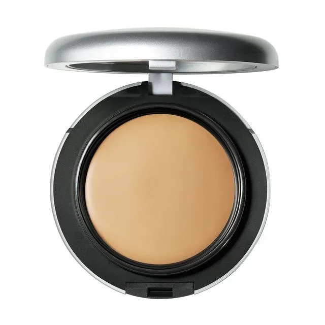 MAC Studio Fix Tech Cream-To-Powder Foundation 10 g NC13