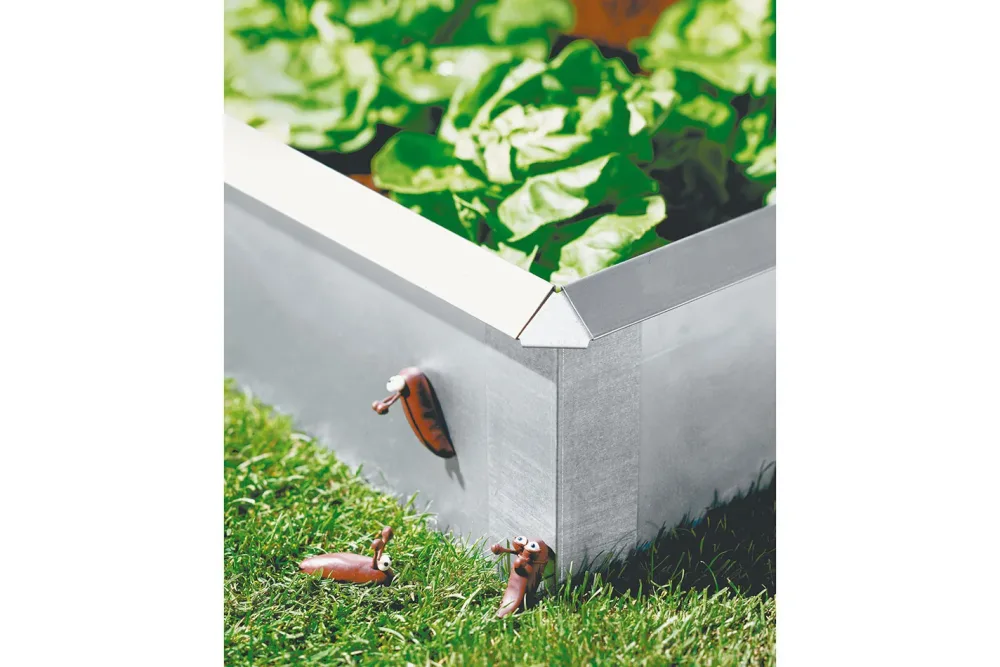 Neogard Schneckenzaun Ecke Verzinkt | 25.8 × 7 cm