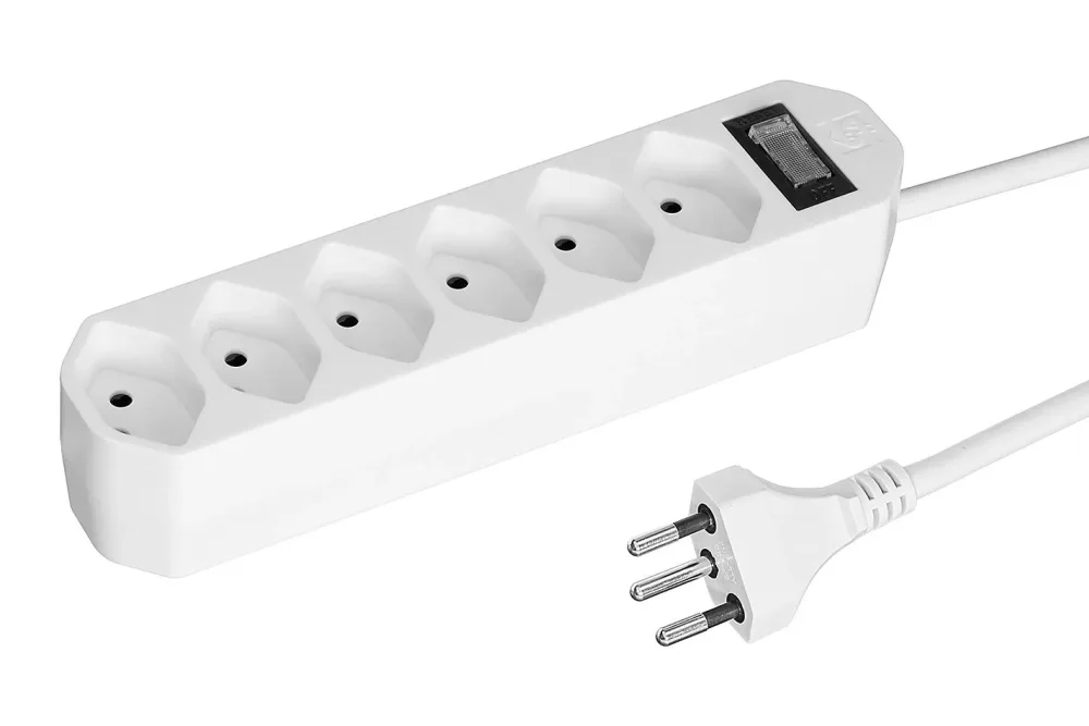 Steffen Steckdosenleiste Compact mit Breaker Switch | 6 × Typ 13 | 1.5 m