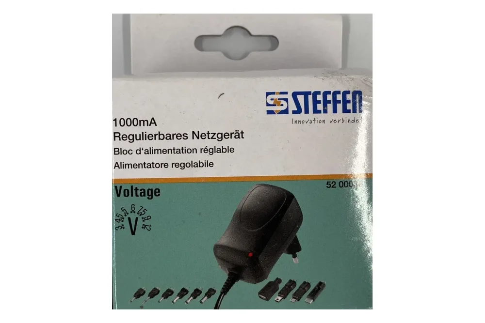 Steffen Regulierbares Netzgerät 1000mA inkl. 6 Einsätze + USB Adapter