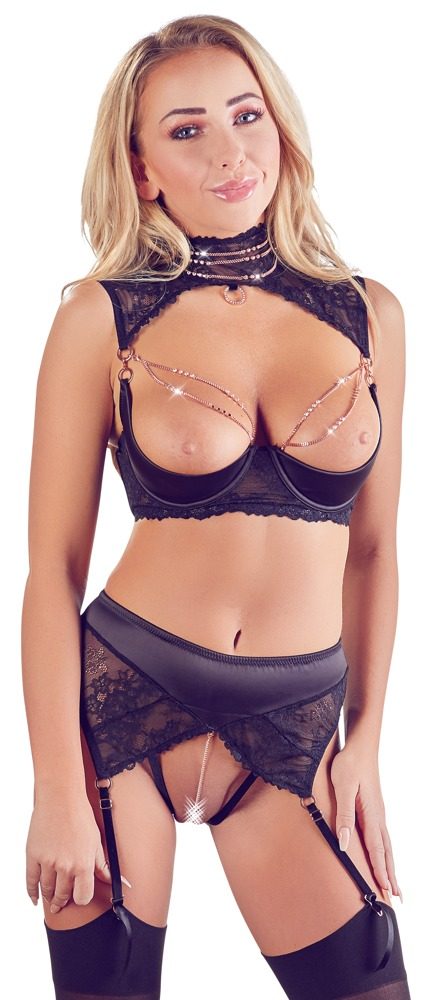 Hebe plus Strapsstring