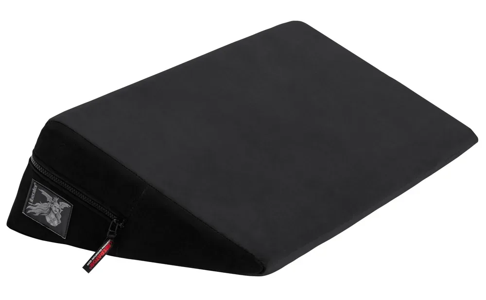 Liebeskissen ?Wedge? in ergonomischer Keilform