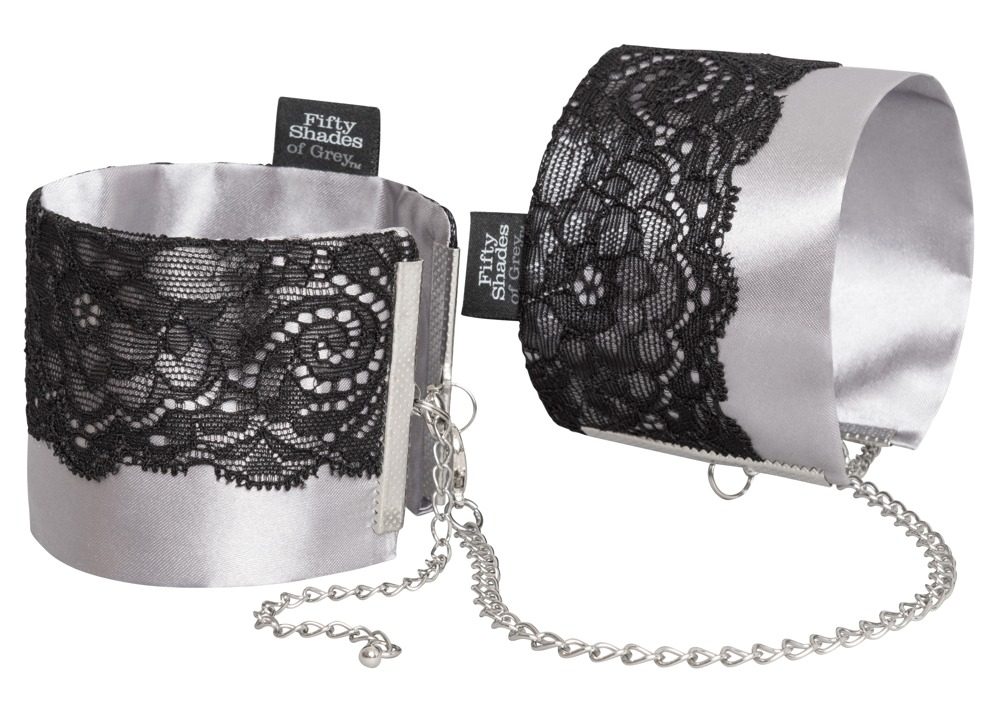 Handfessel ?Play Nice Satin & Lace Wrist Cuffs?, verstellbar