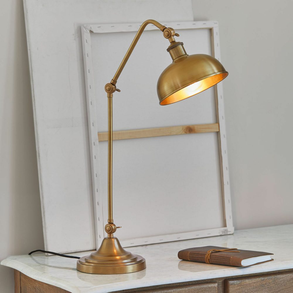Tischlampe Delacroille