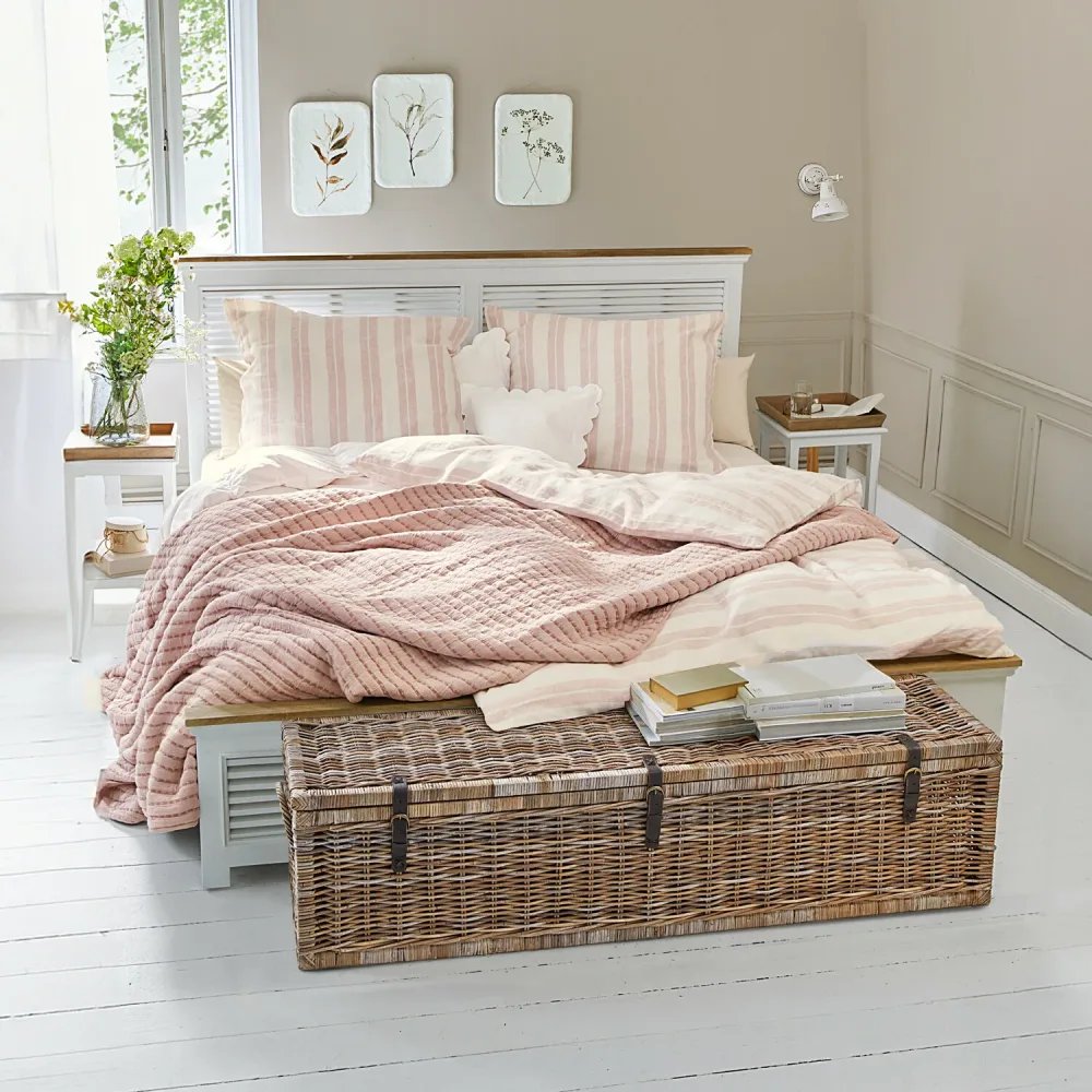 Bett Antje