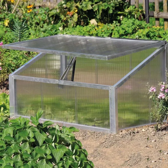 Frühbeetkasten mit Lüftungsfenster