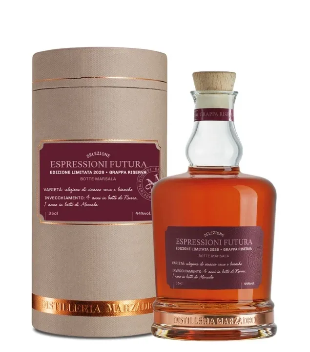 Marzadro Grappa Espressioni Futura / 46 % Vol. / 0,35 Liter-Flasche in Geschenkbox