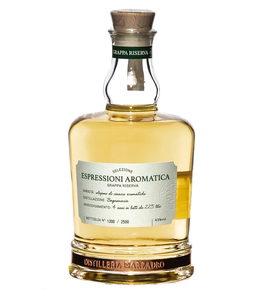 Marzadro Grappa Espressioni Aromatica / 43 % vol / 0,7 Liter-Flasche in Geschenk-Dose