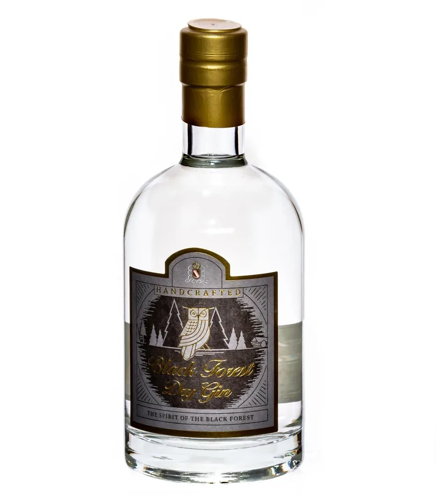 Kammer-Kirsch Black Forest Dry Gin Handcrafted / 47 % Vol. / 0,7 Liter-Flasche in Geschenkdose
