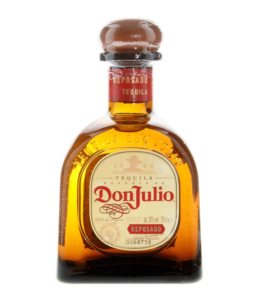Don Julio Reposado Tequila / 38 % Vol. / 0,7 Liter-Flasche