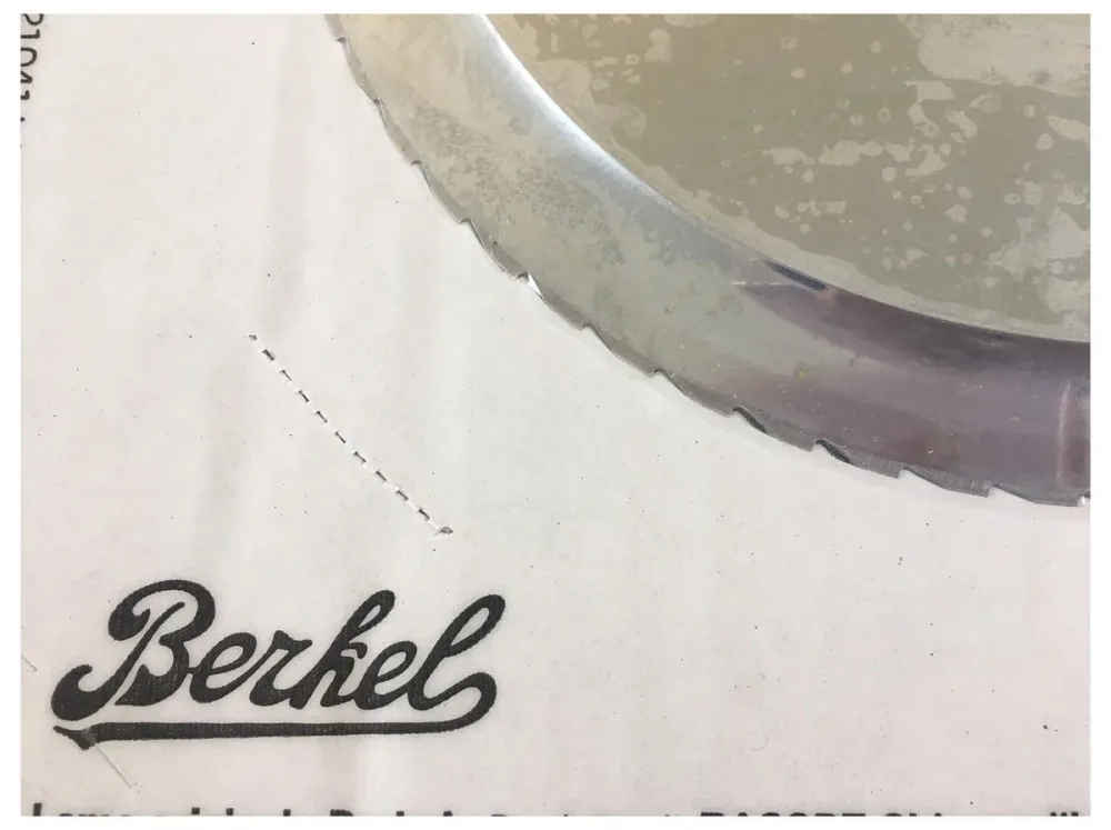Berkel Gezahntes Messer Red Line 250 – Küchenmaschine Zubehör – silber