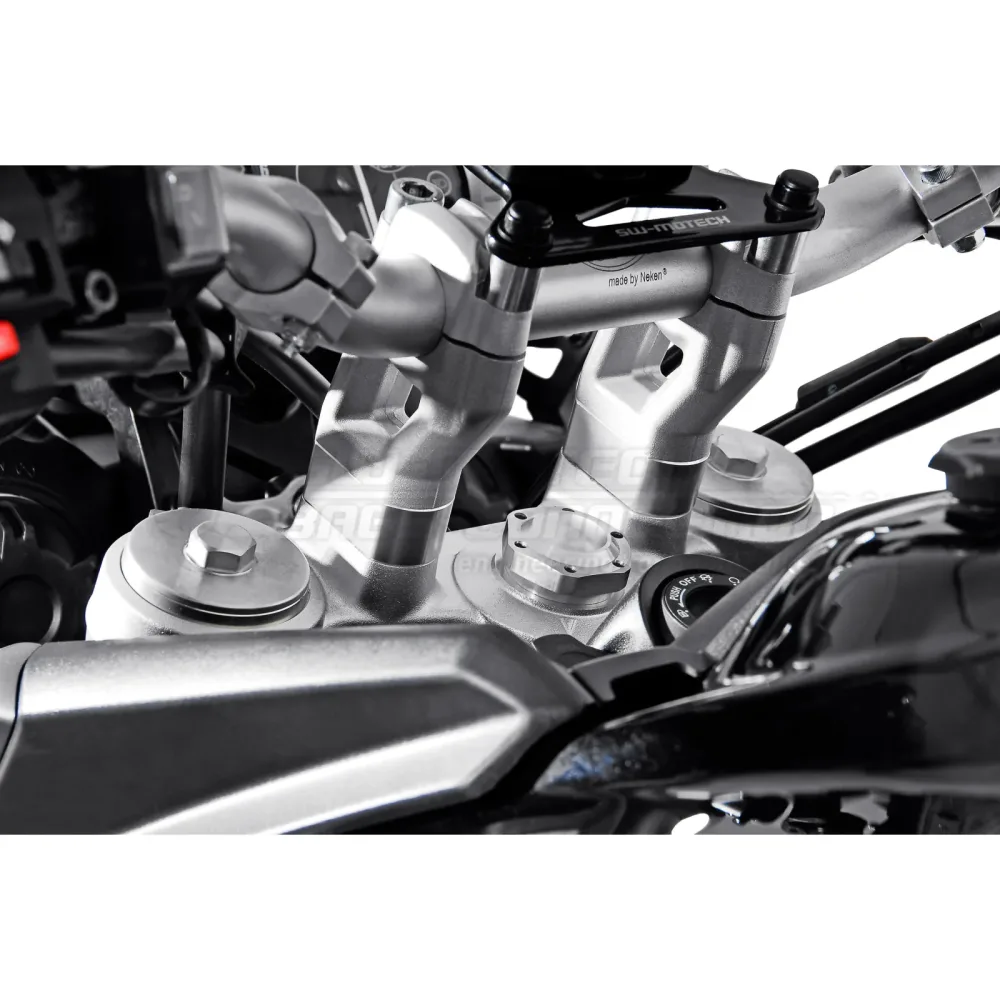 SW-MOTECH Lenkererhöhung DD 20mm LEH.11.039.10000/S für Triumph silber - Motorradteile & Ersatzteile - Lenker, Griffe & Hebel