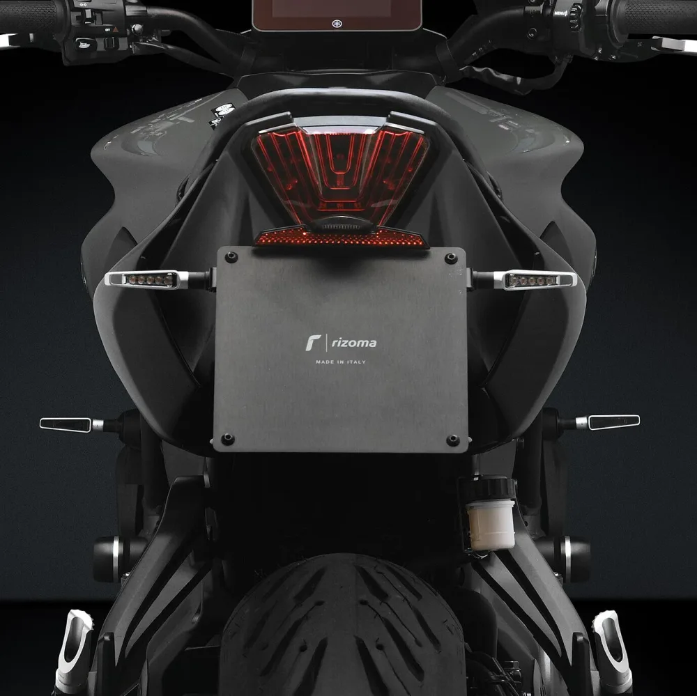Rizoma Kennzeichenhalter Fox - Motorradteile & Ersatzteile - Anbauteile