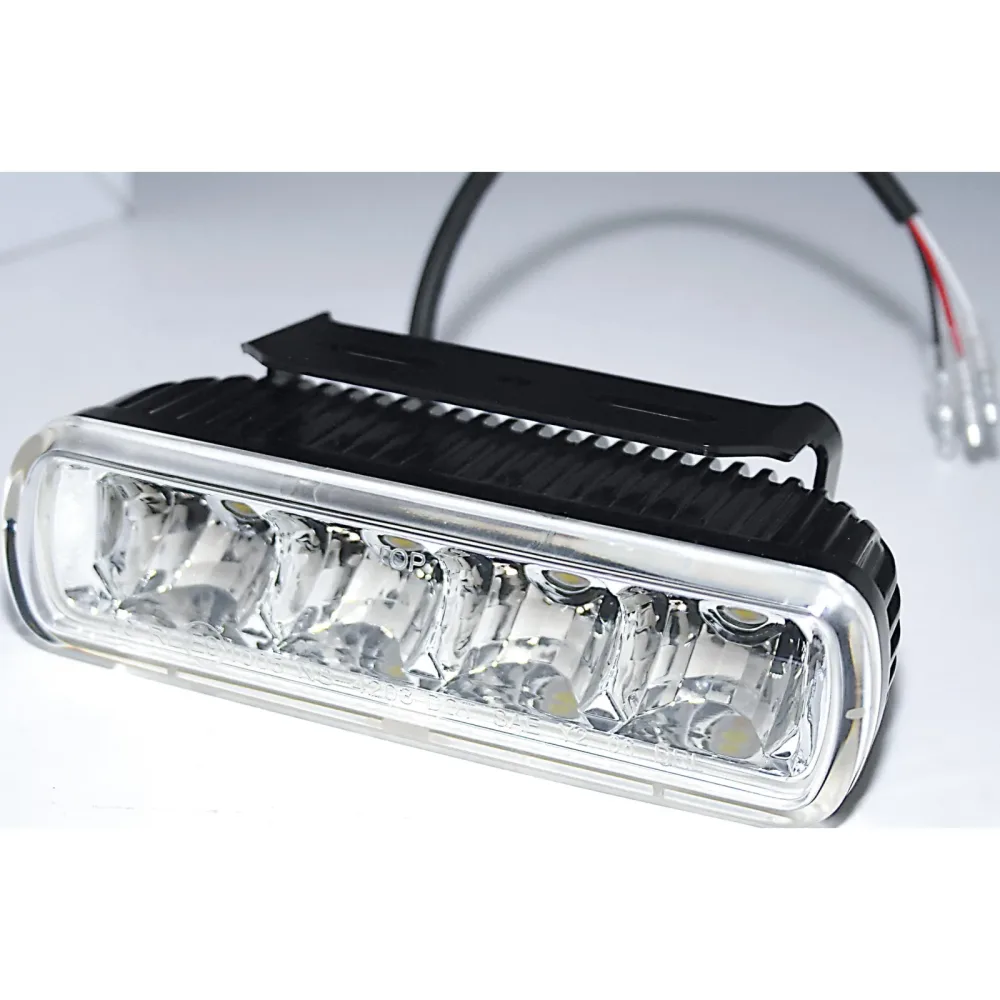 Highsider LED-Tagfahrlicht universal Alu rechteckig 145x40,5mm - Aktionen - Einmotten-Weiterfahren