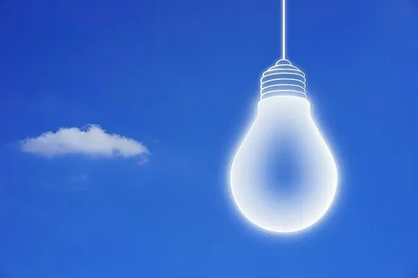 LED Lampen / 800 bis 810 Lumen / E27