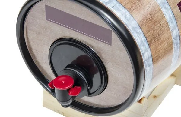 Rotweine im Plastikbeutel aus der Box