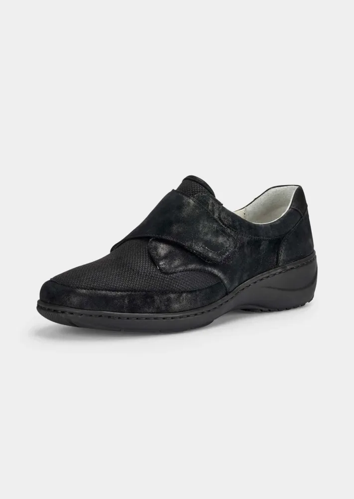 Slipper aus Leder und Textil - schwarz - Gr. 5 von Goldner Fashion
