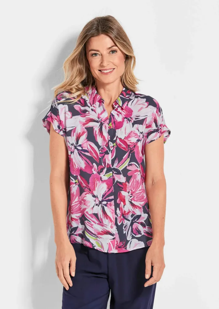 Druckbluse mit Blütenmuster - pink / marine / gemustert - Gr. 20 von Goldner Fashion