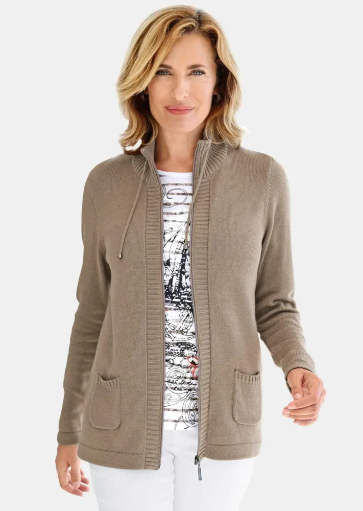 Sportliche Strickjacke - taupe - Gr. 20 von Goldner Fashion