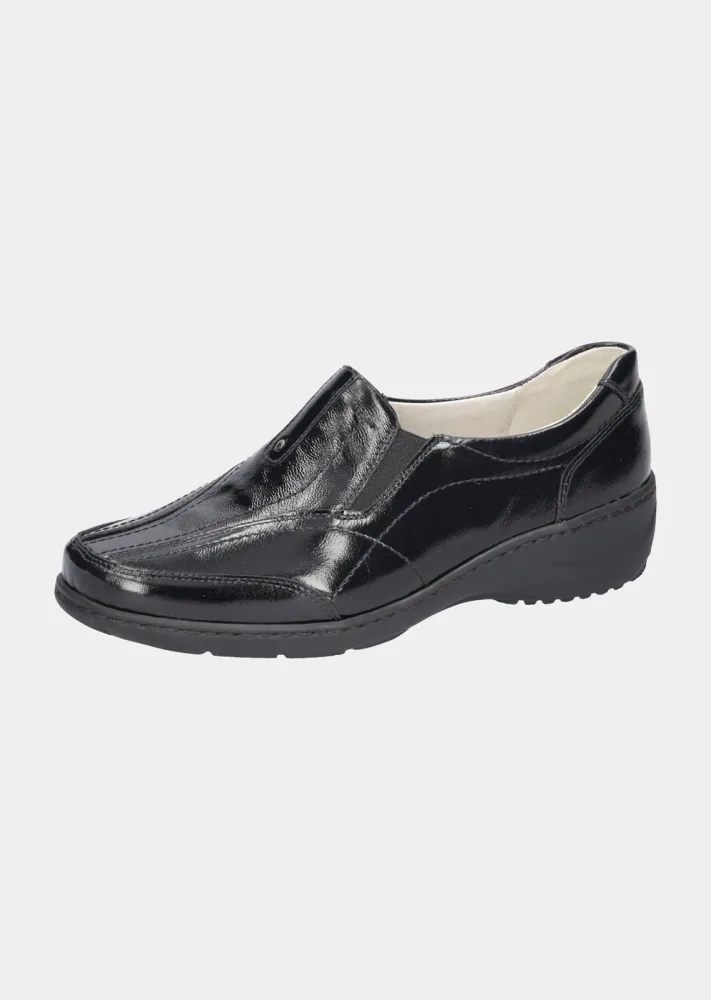 Eleganter Slipper aus weichem Leder - lackschwarz - Gr. 37 von Goldner Fashion