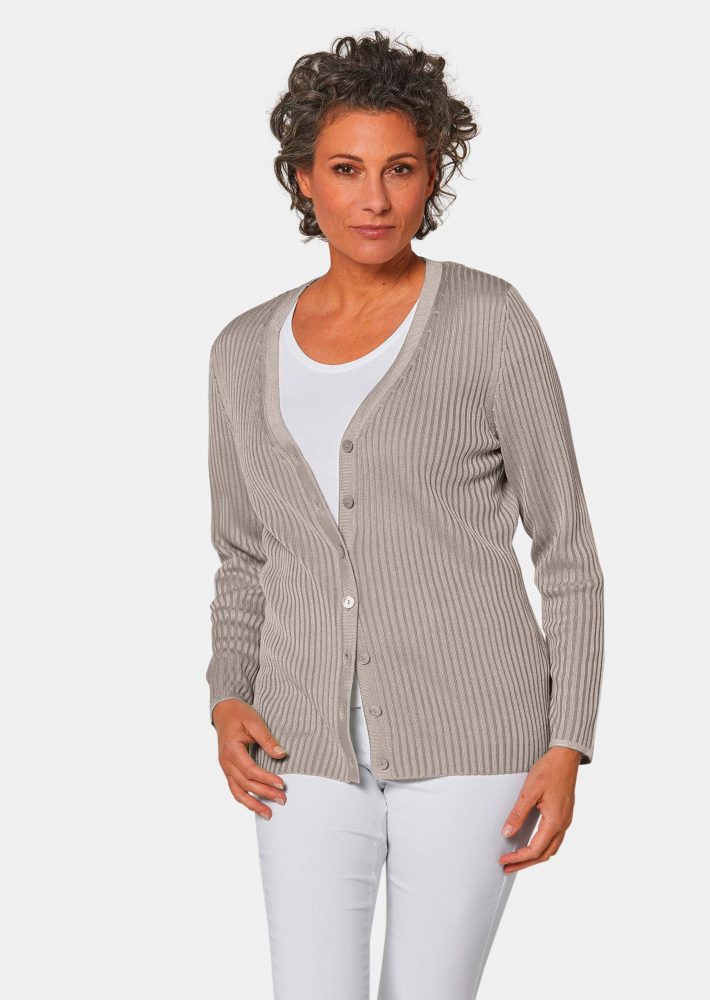 Pflegeleichte Strickjacke in hochwertiger Rippenstruktur - taupe - Gr. 19 von Goldner Fashion