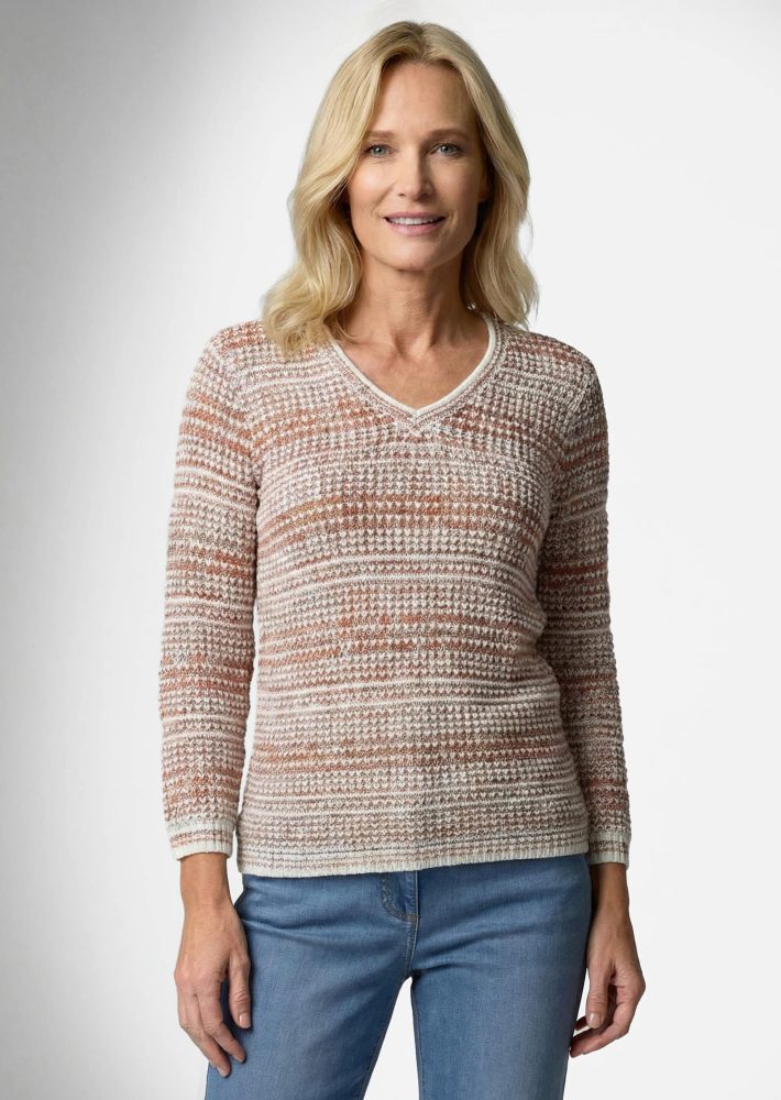 Struktur-Strickpullover mit V-Ausschnitt - koralle / gemustert - Gr. 19 von Goldner Fashion