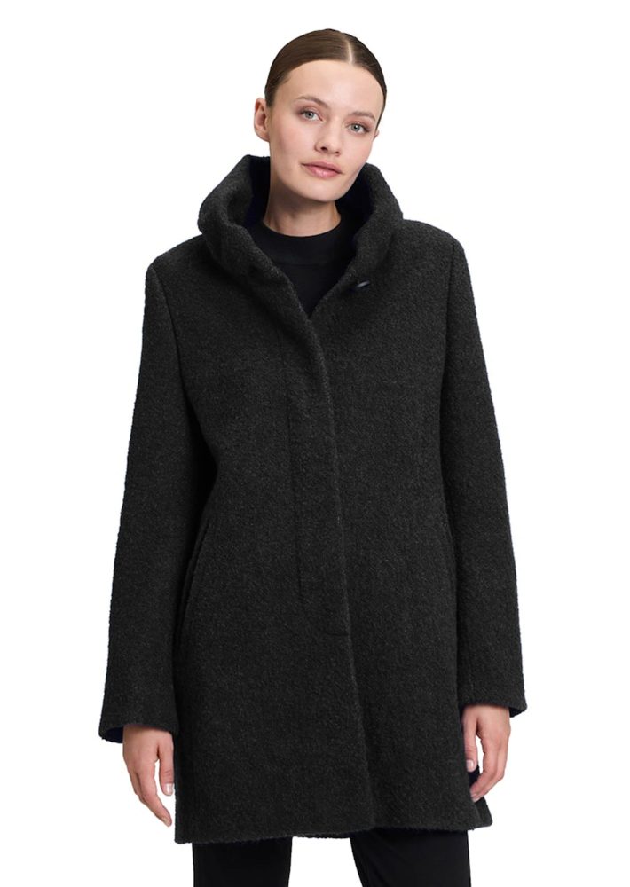 Flauschiger Mantel mit Bubikragen - schwarz - Gr. 42 von Goldner Fashion
