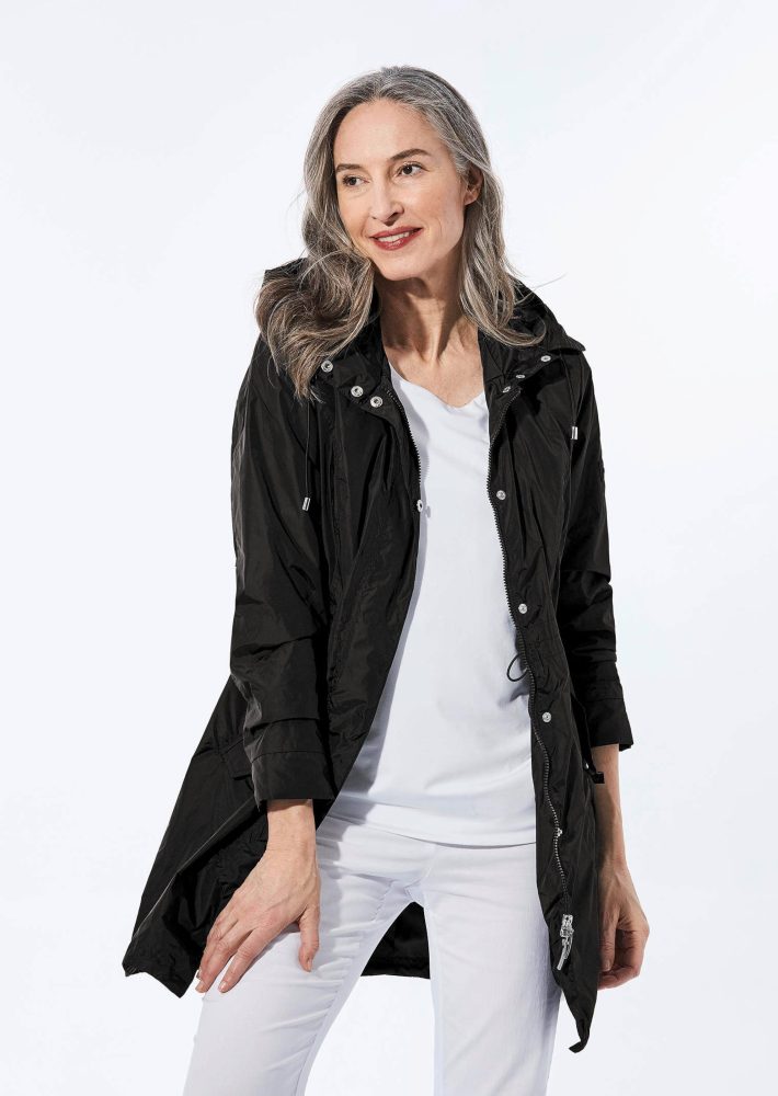 Trendiger leichter Regen Parka aus funktionalem Material - schwarz - Gr. 22 von Goldner Fashion