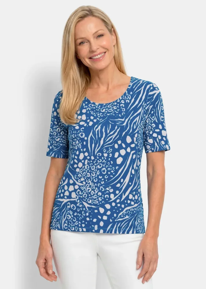 Viskoseshirt in modischem Animal Print - blau / weiss / gemustert - Gr. 24 von Goldner Fashion