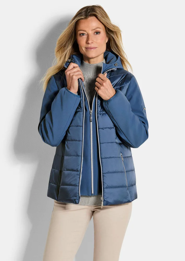 Steppjacke mit Ärmeln aus Softshell - rauchblau - Gr. 19 von Goldner Fashion
