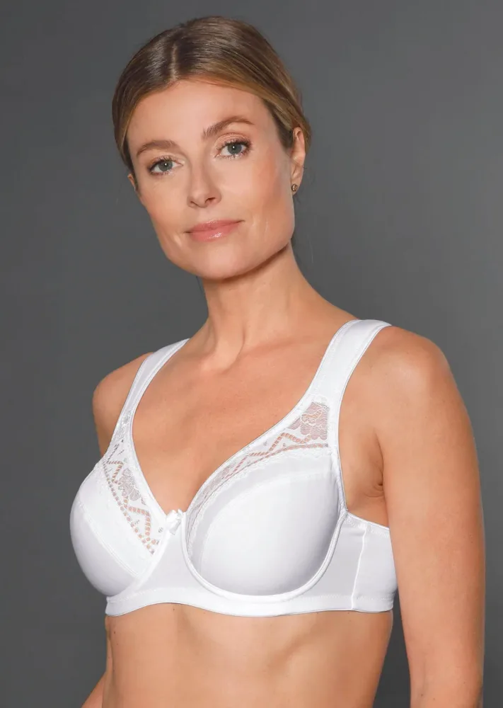 Nahtgeformter Bügel-BH mit Komfortträgern - weiss - Gr. 100 B von Goldner Fashion