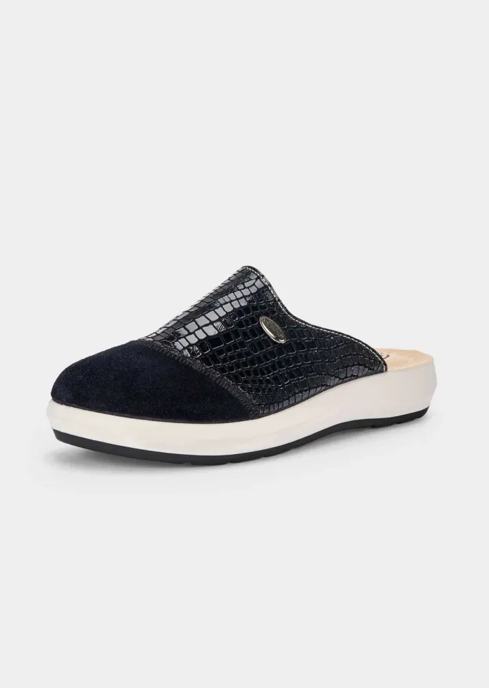 Pantoletten aus Veloursleder - schwarz - Gr. 37 von Goldner Fashion