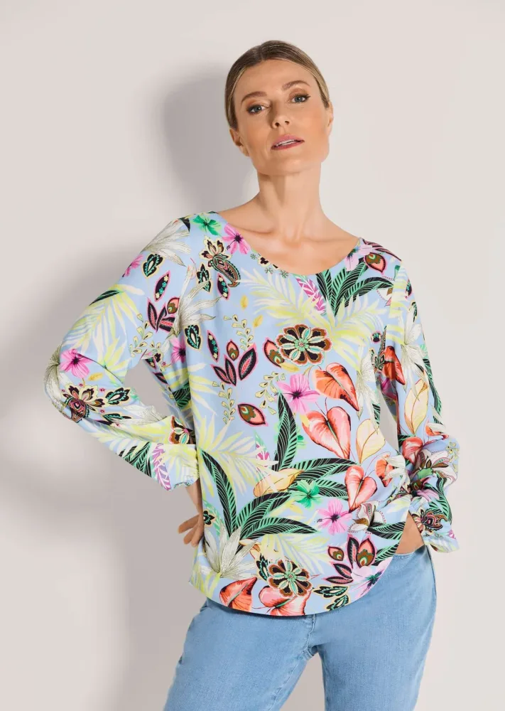 Bluse mit grossen Blüten - hellblau / gemustert - Gr. 50 von Goldner Fashion