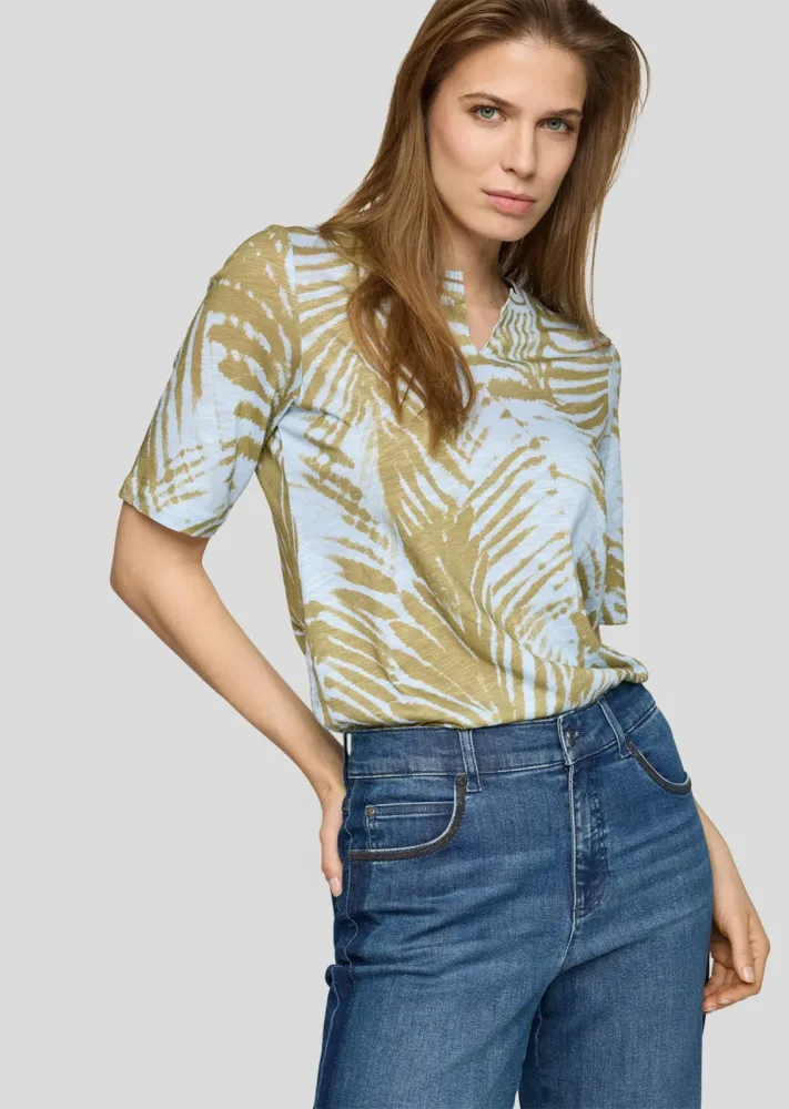 Shirt mit Blätterprint aus Flammengarn - hellblau / khaki - Gr. 40 von Goldner Fashion